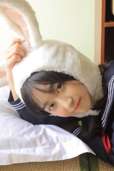 《美丽小蜜桃4